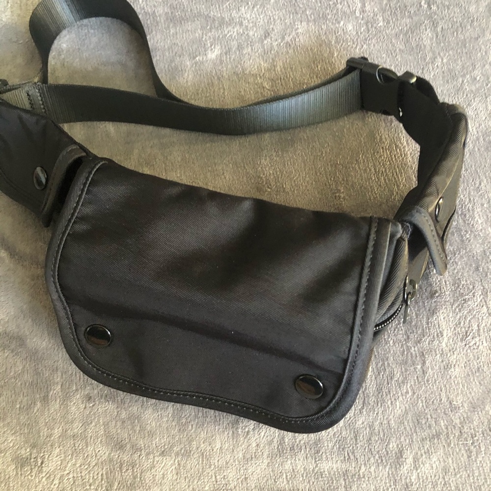 fanny pack
